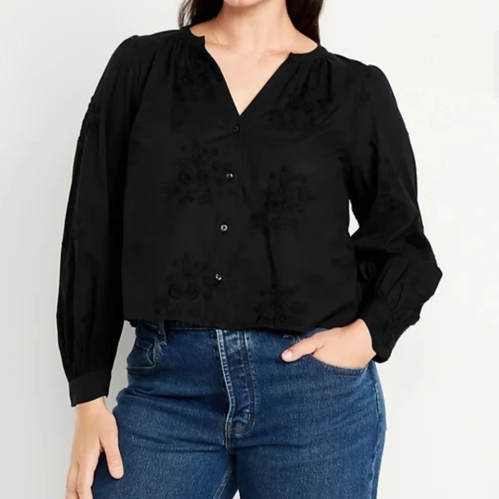 Old Navy Black Button Front Embroidered Cotton Blouse XL NWT - Picture 2 of 16